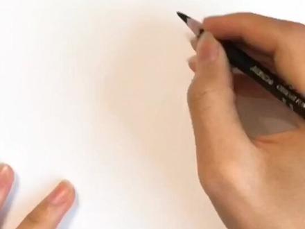 #一笔画完 #海贼王 教你一笔画鹰眼,第二幅一笔画。