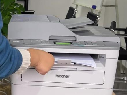 打印机怎么双面打印兄弟打印机鼓粉分离技术,为您降低耗材使用成本,只换粉盒,不用换硒鼓,办公家用打印机首选。#办公设备 #打印机 #兄弟打印机#双面打印 #家用打印机推荐