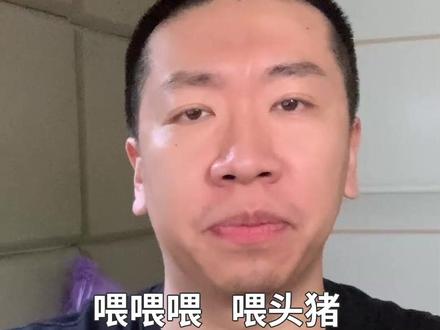 所以这位服务生到底说了什么?#全新刘铁雕 #报菜名儿