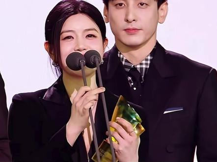 星光大赏替身文学受害者丁程鑫
#丁程鑫 #周柯宇 #陈妍希 #狙击蝴蝶