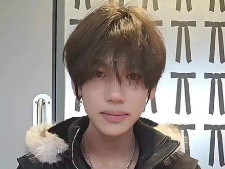 #肯德基 海绵宝宝玩具套餐,2.1日10:30开抢哦。