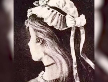 告诉我,你们看到是老太太还是少女?1%的人才看得到老太太#心理测试 #心理 #潜意识 #第一眼 #快乐悲伤