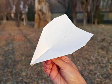 二段掠翼,飞得超远!刺破苍穹的破空号纸飞机 #纸飞机 #手工折纸 #童年的纸飞机