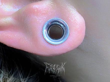 work|扩耳
6mm→8mm
#贵阳穿孔 #扩耳