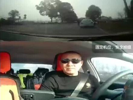 方向盘转动间,是梦想的轨迹。驾校的日子,虽枯燥却充满希望。每一次练习,都是与自由的对话。🚗💨 #蒲江科目三 #驾驶梦想