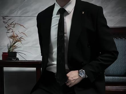 唐古拉,我的爱人呐 #变装#西装#反差#唐古拉#西装跪