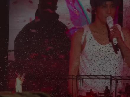 搬了几个博主的内容合并了一下四巡的转场,小小试一试#神级现场 #薛之谦万兽之王 #演唱会转场 #演唱会攻略