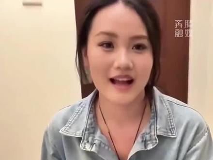 四川姑娘自学蒙古语唱《万丽》 发音标准 表情陶醉 悦耳动听 网友:我一个蒙古族唱的都没这标准