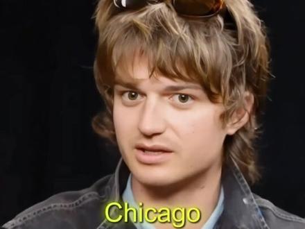 史诗级反差!他在剧里打怪物,在剧外拿音乐冠军? #怪奇物语 #抖音乐评新势力 #音乐就要这么玩儿 #音乐分享 #抖音精选