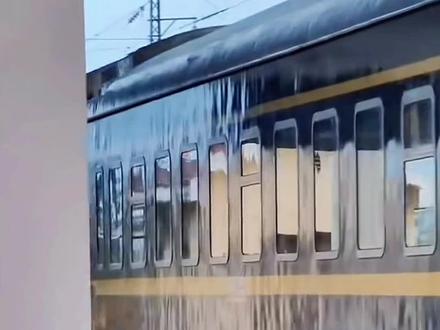 河南第一大县级火车站… #铁路摄影 #火车 #火车站 #潢川#大数据推荐给有需要的人 @王思绪