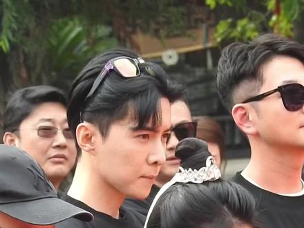 一直以为你很清纯,真没想到呀! #宋伊人