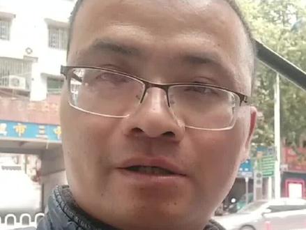 五菱之光(6390),换前大灯灯泡 #修车日常 #修车 #汽车维修 #电子电工 #业余爱好 #自己动手丰衣足食