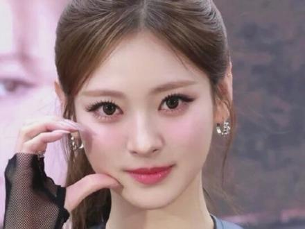 喜欢幼态脸又怕do成鼠系美女,一定注意这三点
#幼态脸 #鼠系长相 #审美降级 #变美思路 #变美小技巧