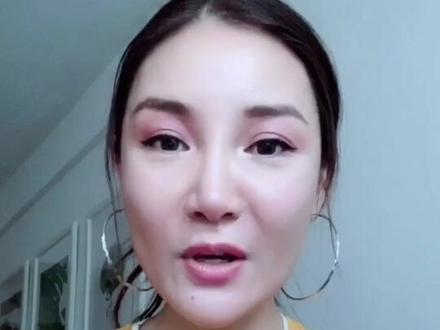 今天教大家关于钻石的英文。出国买钻戒可以用到哦