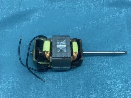 一个电机插个管就能改个小型抽水泵?真真假假我的粉丝擦亮眼睛#电子电工 #电子爱好者 #马达 #电机改水泵 #水泵 #大德拆解