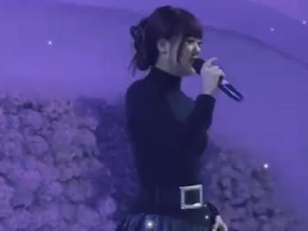 台下的大哥才是真的吃席人,看都不看? #音乐