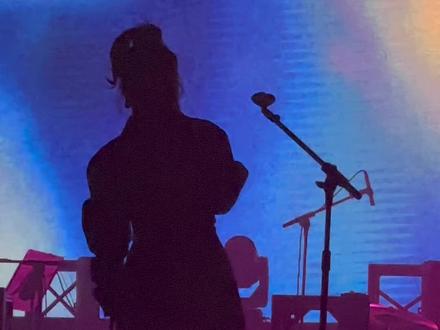 今天有没有恋爱
乔西现场稳如CD🫡
#fine乐团
#音乐现场