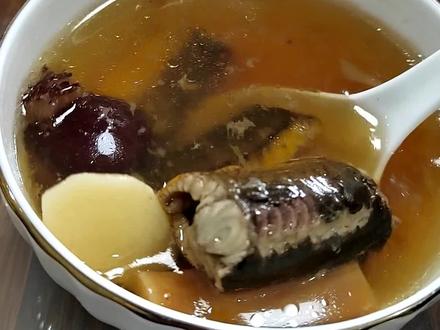 山药炖黄鳝汤:营养丰富 健脾祛湿 补气又补血,仅供参考!