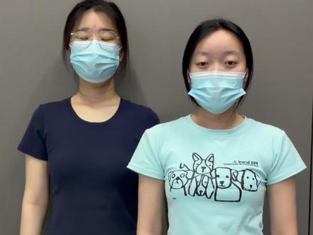 充电宝3c认证20000毫安 懒人选充电宝直接抄作业!这几款充电宝,兼顾安全、续航与实用性,一站式满足所有日常用电需求。正规3C权威认证,品质合规、安全达标,摒弃杂牌产品的安全隐患,日常使用安心无忧。20000毫安足量大容量,续航能力出众,无需频繁充电,轻松应对全天用电场景。充电输出稳定高效,适配各类主流数码设备,充电快速且温和,不伤设备电池。机身设计简约便携,收纳轻松不占空间,通勤、逛街、居家、出游都适配。做工扎实耐用,长期使用不易老化,续航性能稳定不衰减。无需纠结参数、不用对比资质,安全靠谱、续航能打,一款搞定所有用电需求,是日常必备的实用好物。#充电宝3c认证20000毫安 #充电宝推荐 #充电宝3c认证可上飞机的 #充电宝20000毫安大容量 #充电宝测评