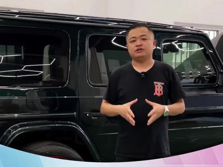 改完刹车的奔驰大G一定要把后备胎中的19寸轮毂换成20寸的,因为刹车盘加大了,原来19寸轮毂安装不上去。#奔驰g刹车 #奔驰g500刹车 #奔驰g350刹车 #奔驰g改装 #车知识分享计划 #汽车人共创计划 #星巢玩车人 #汽车原创作品 #上热门