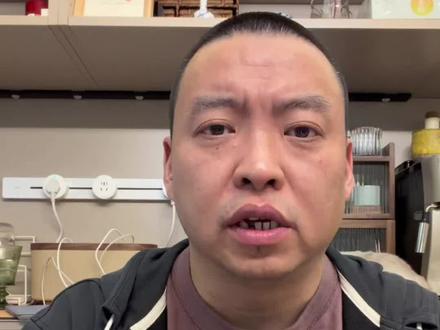 约老师受伤!未来一段时间贾马尔穆雷的责任要变重了#约基奇 #NBA #约基奇受伤 #丹佛掘金