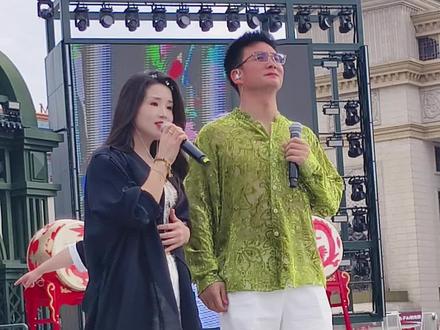 河南三妹新歌发布会正在进行中 #河南三妹 #阿三东东 #郭少杰 #岁月如笔写春秋 #睢县小马哥