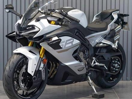 我们摩友要的就是一个态度 800rs,750sr,820rr怎么选?看完视频#800rs #820rr #750sr