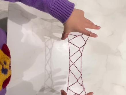 今天不折纸,今天翻绳子
#翻花绳 #翻花绳长江大桥