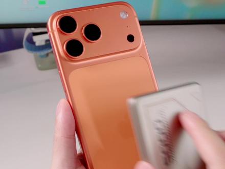 红魔散热器8Pro把手机冻感冒了 #红魔散热器8Pro #iPhone #手机散热器 #数码好物 #硬核玩家计划