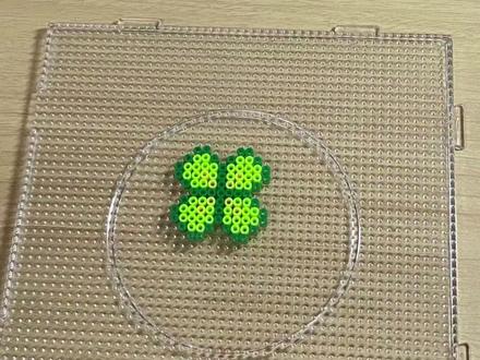 🍀🍀🍀🤗#沉浸式拼豆#diy手工制作#四叶草拼豆#故事分享