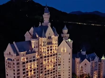 这是上世纪的法国建筑辉煌气派奢侈,原来他才是西门家族的庄园所在wa不知#拒嫁豪门少奶奶99次出逃 #纪言栀