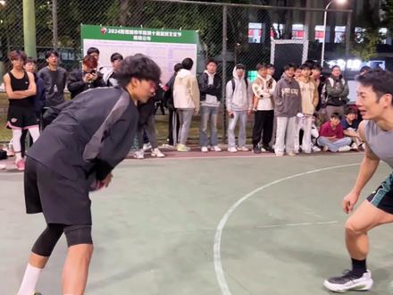 抖音的补货速度是真的快 现在的年轻人都是这么打球的吗?#篮球 #拿球说话