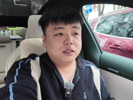 2026款小米SU7都有哪些变化? SU7和YU7到底怎么选?一个视频带你试驾体验新款小米SU7#小米su7首发评测#小米su7 #小米yu7 #我和我的小米汽车