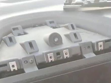 长安欧尚仪表黑屏,打铁 供电都排查了。OBD插头 喇叭 转向灯 雨刷 大灯 都没有电,直接看仪表,通病