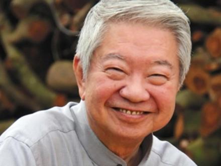 一个乞丐攒钱给女人买了一条金项链,但她绝对不会爱上那个乞丐
