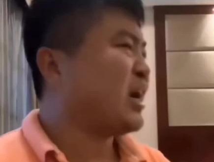 你还emo上了?#emo #丽丽#网易云 #神鹰黑手哥 #导管