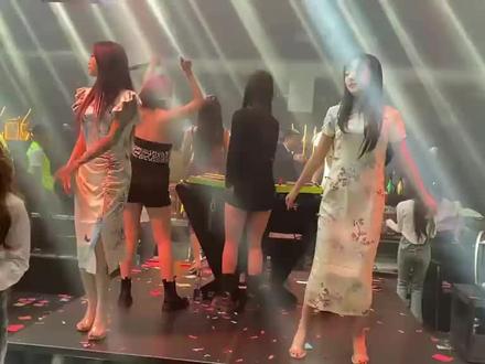 「劲爆中文DJ舞曲串烧」DJ