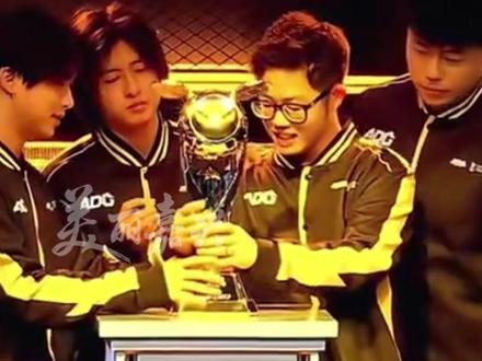 好样的!嘉兴小伙张天伦!全明星街球派对2025DCDG全球冠军赛 队长张天伦带领ADG战队夺得总冠军(供稿 平湖传媒)#电竞 #冠军