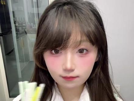 扭扭棒做春日纸鸢挂件
忙趁东风放纸鸢🪁
#扭扭棒 #纸鸢