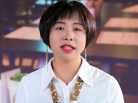 “中国女首富”杨惠妍。@抖音小助手 @企业号小助手