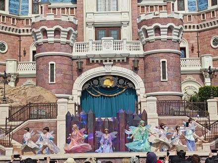 上海迪士尼你真是拉了坨大的
我找茬都犯不了这么大错
#迪士尼 #上海迪士尼 #迪士尼十周年 #奇妙之心