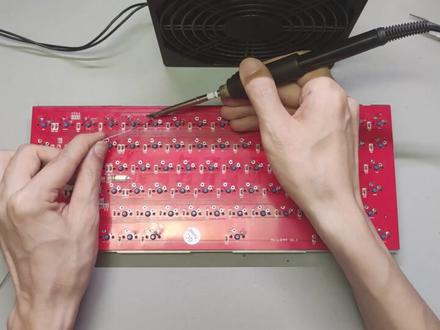 宁芝PLUM84pro v2机械键盘换轴改装,安装声音包,搭配TTC快银轴v2打字声音表现。#宁芝 #机械键盘 #佳达隆 #机械键盘换轴 #机械键盘维修