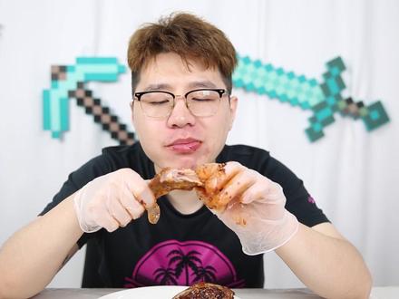 某宝销量前三兔头开箱!兔兔那么可爱,当然要吃掉啦! @DOU+小助手 #麻辣兔头