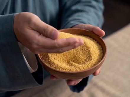 我在大明当主播第二季 #重生 第一集 #Seedance 2排队
本季根据网络小说《重生·武氏南货店》改编,原作者:云海,原著发表在《晋江文学》,已获授权。内容与现实生活的事件与人物无任何关联,请勿强行对号入座。