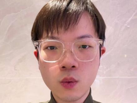 朋友们,以上是我对于本次 iOS26.3.1 的续航和发热的感受,个人建议是还没升级的可以不用管,已经升级的朋友可以试一下重启手机,会好点。
感谢观看我的视频,喜欢我的视频可以给我点个赞加个关注,我们下次见!
#iOS26
#iOS26续航发热
#iPadOS
#iPhone
#iOS系统升级