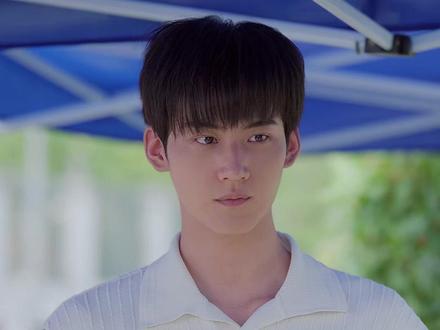 李雾: 我怎么过不明白了?我不是过成姐夫了嘛 #狙击蝴蝶 #李雾 #岑矜 #电视剧