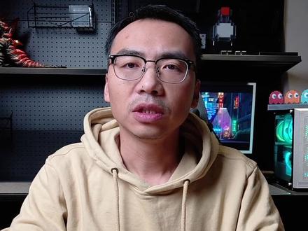 Geekbench
曝光了M2 Pro处理器性能得分
我们先看一下这个M2 Pro参数情况
M2 Pro芯片采用第二代5纳米工艺
400亿个晶体管
比M2的芯片数量增加了一倍
M2 Pro 内存带宽达到了200GB/s
是M2的2倍
M2 Pro的10核和12核版本
单核性能得分完全一样
两者的多核分数差距为24%
10核 6 大核 + 4 小核
12核 8 大核 + 4 小核
和上一代M1 Pro相比
10核的M2 Pro单核性能提升11%
但多核性能提升也就提升了那么一丁点