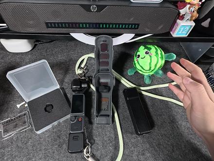 大疆Pocket4配件全买废了!真有用的就这4个! Pocket4配件买了一堆,重度用一个半月,真正每天离不开的就4个:AR膜、UV镜、半包挂绳壳、充电手柄。别一步到位,先买这4个够了!
#大疆Pocket4 #Pocket4配件 #运动相机配件 #数码测评 #好物推荐