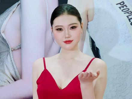 香港冠军🏆连子欣#红礼服#选美评审#嘉宾走红地毯