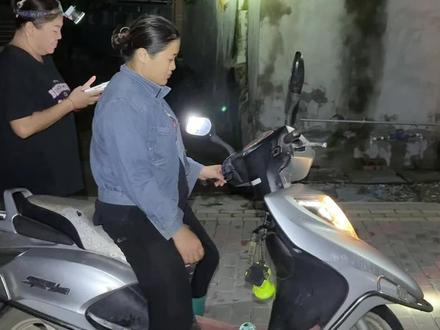 大战蚂蚱@黎家三兄弟